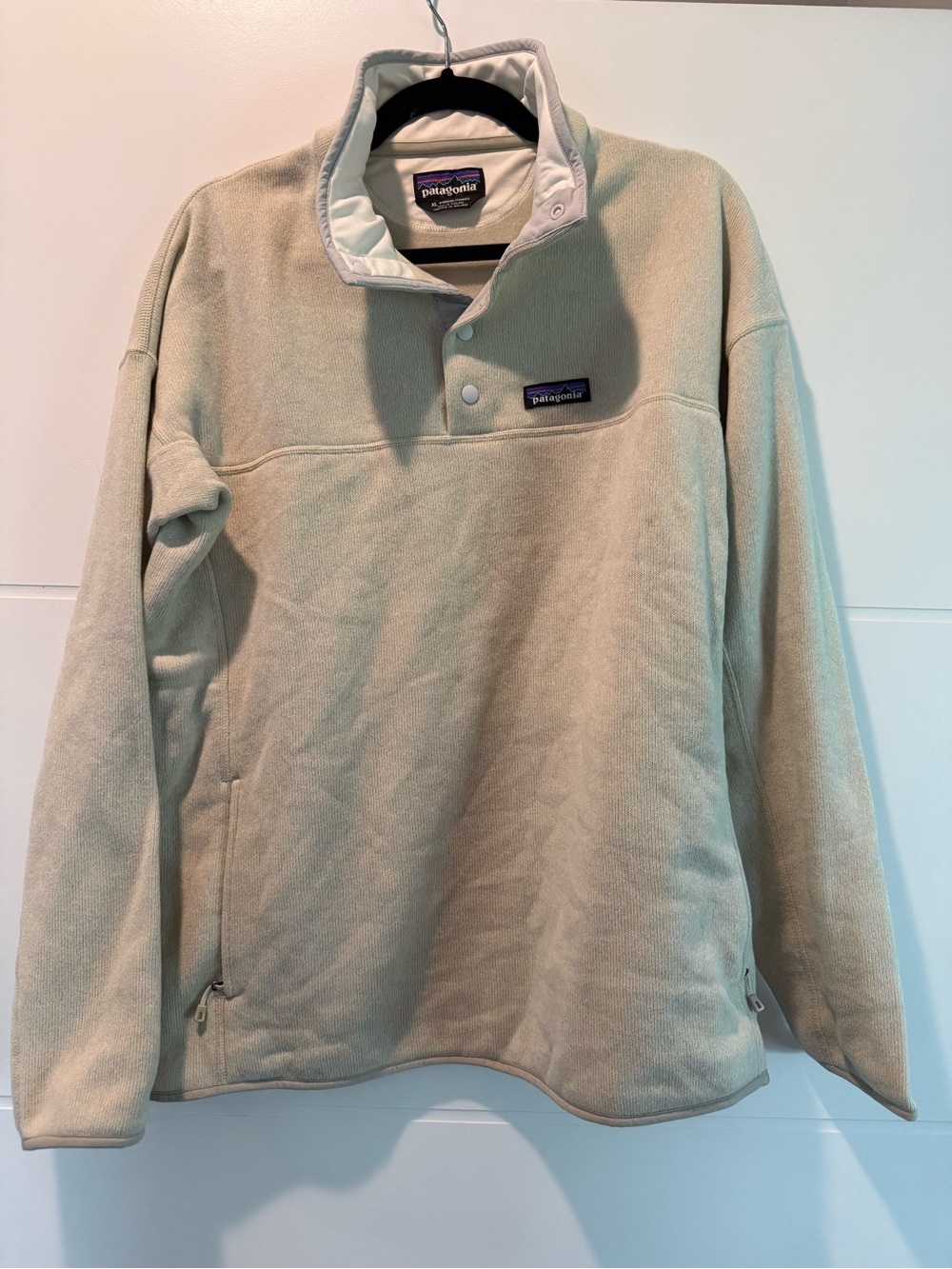 Patagonia Women’s Beige Synchilla Snap-T Pullover NWOT